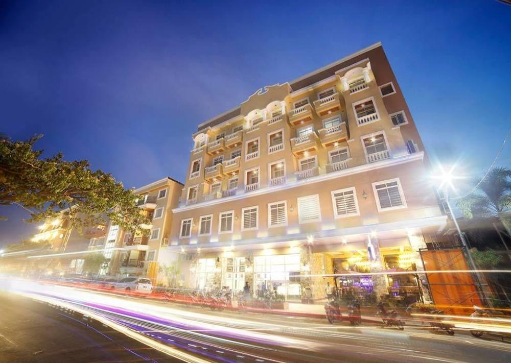 Villa Caceres Hotel Naga  Bagian luar foto