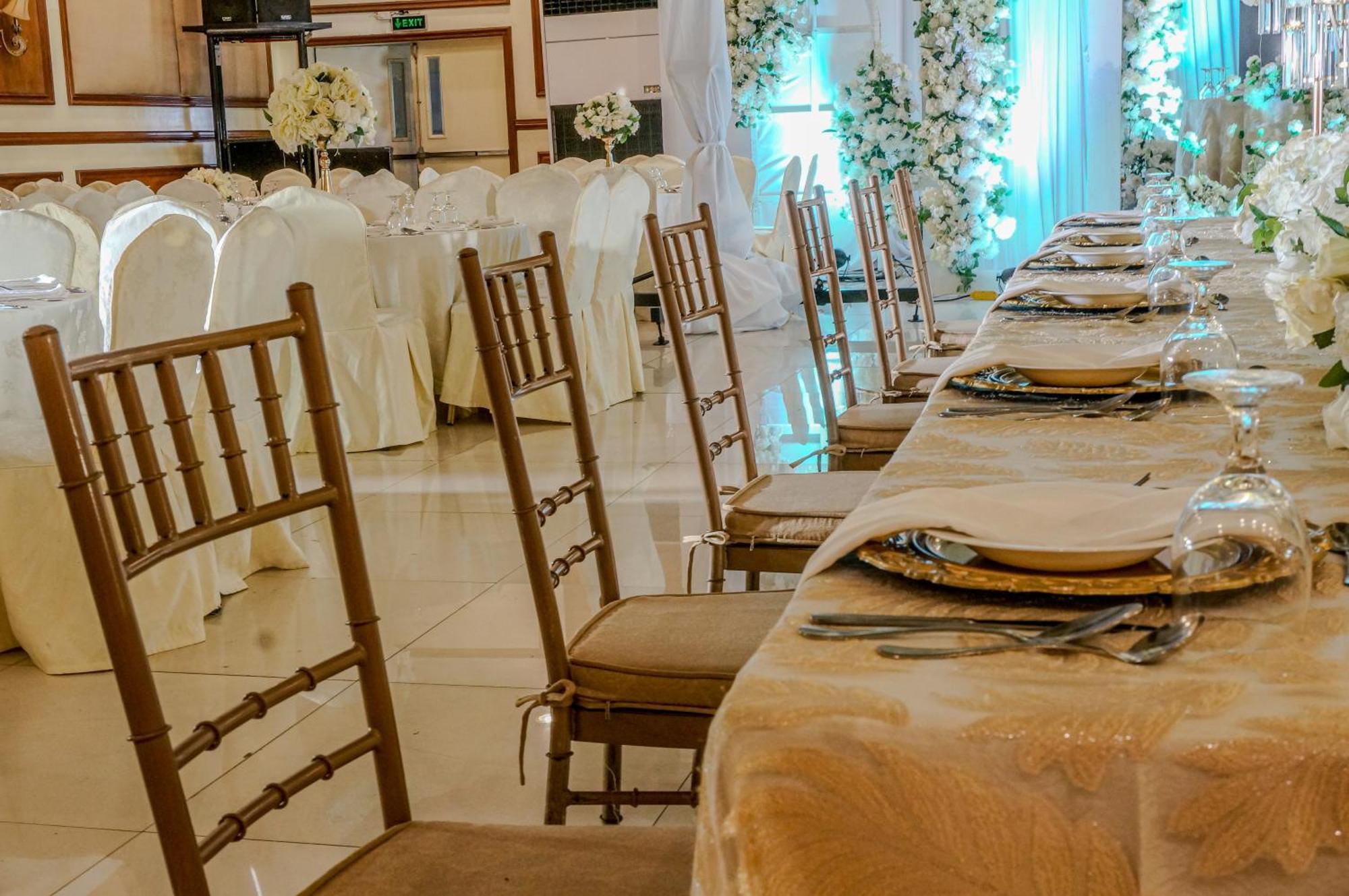 Villa Caceres Hotel Naga  Bagian luar foto